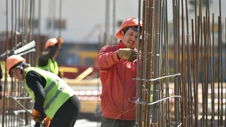 --------------_e6jIIVH.max-2560x1440.format-webp.jpegquality-90