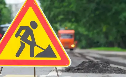 比什凯克市政府回应夜间限制道路维修工作