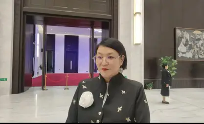 年度教师：公寓是我全家的梦想。我很幸福！