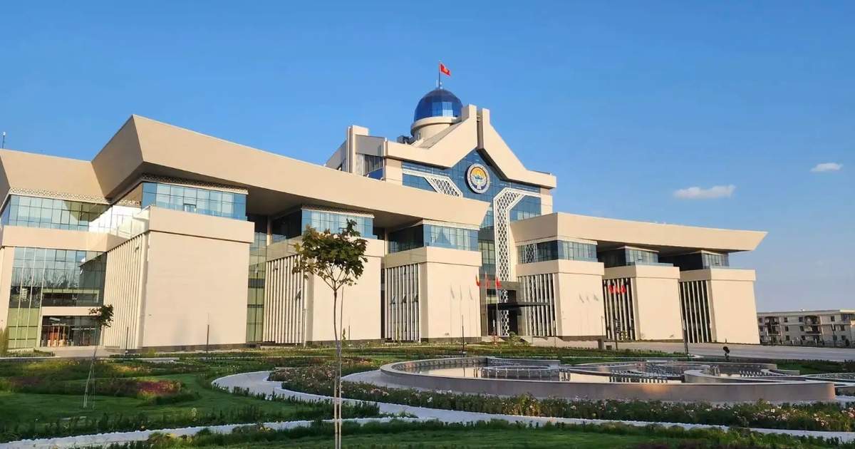 穆迪将吉尔吉斯斯坦主权信用评级上调至B2