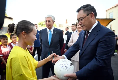 52782454183015_e92ecCU.max-2560x1440.format-webp.jpegquality-90