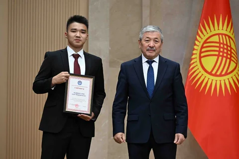 54160216856200_YvtMjzG.max-2560x1440.format-webp.jpegquality-90.webp