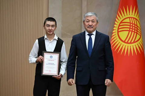 54160216856200_kDQiNtc.max-2560x1440.format-webp.jpegquality-90.webp