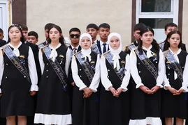 5_m5I8mnE.max-2560x1440.format-webp.jpegquality-90.webp