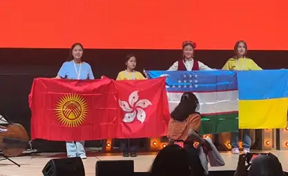 吉尔吉斯斯坦女学生在波恩著名的信息技术奥林匹克竞赛中获得铜牌