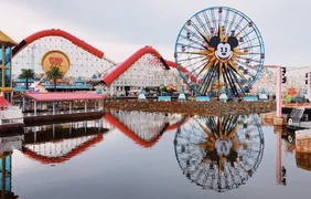 Disnejlend-Los.max-2560x1440.format-webp.jpegquality-90