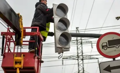 艾别克·朱努沙利耶夫谈及缓解比什凯克道路交通拥堵措施