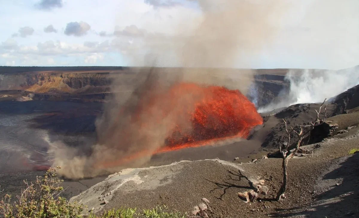 WhatsApp_Image_2025_eZypyn3.2e16d0ba.format-webp.fill-1668x1014