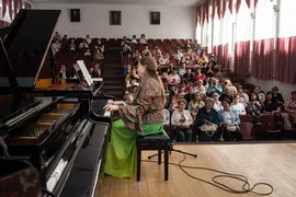 WhatsApp_Image_i0bZuN9.max-2560x1440.format-webp.jpegquality-90.webp