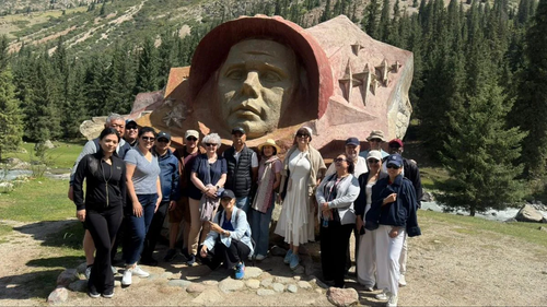 ad4f544d-5328-.max-2560x1440.format-webp.jpegquality-90