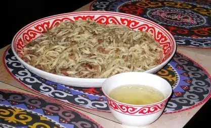 吉尔吉斯传统美食"别什巴尔马克"准备申遗