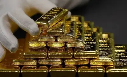 金价创下新高