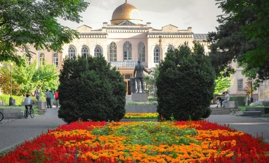 eec7a605-1901-4d99-9a72-01d22ad501e6