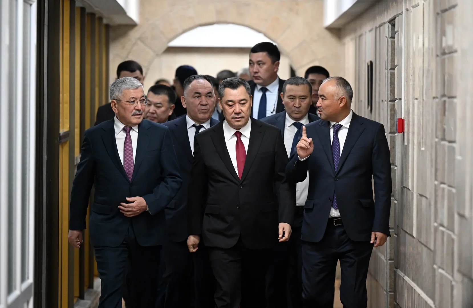 {{item.title }}