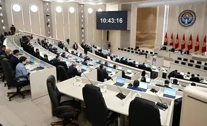 吉议长公布议员薪资更准确数据