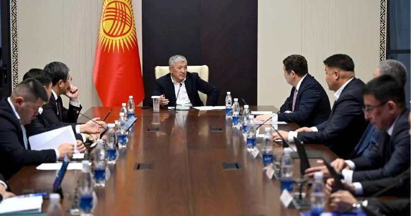阿·卡瑟马利耶夫召开保障吉尔吉斯斯坦燃油和润滑油供应会议