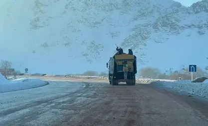 道路已清理 吉尔吉斯斯坦各山口通行