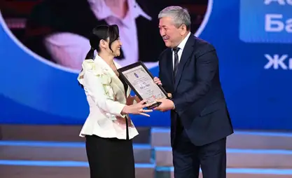 “年度教师”大赛获奖者获赠比什凯克公寓