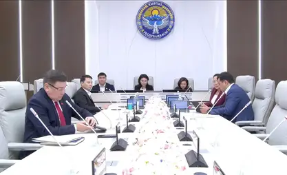 吉尔吉斯斯坦议会审议税收及过境贸易协议