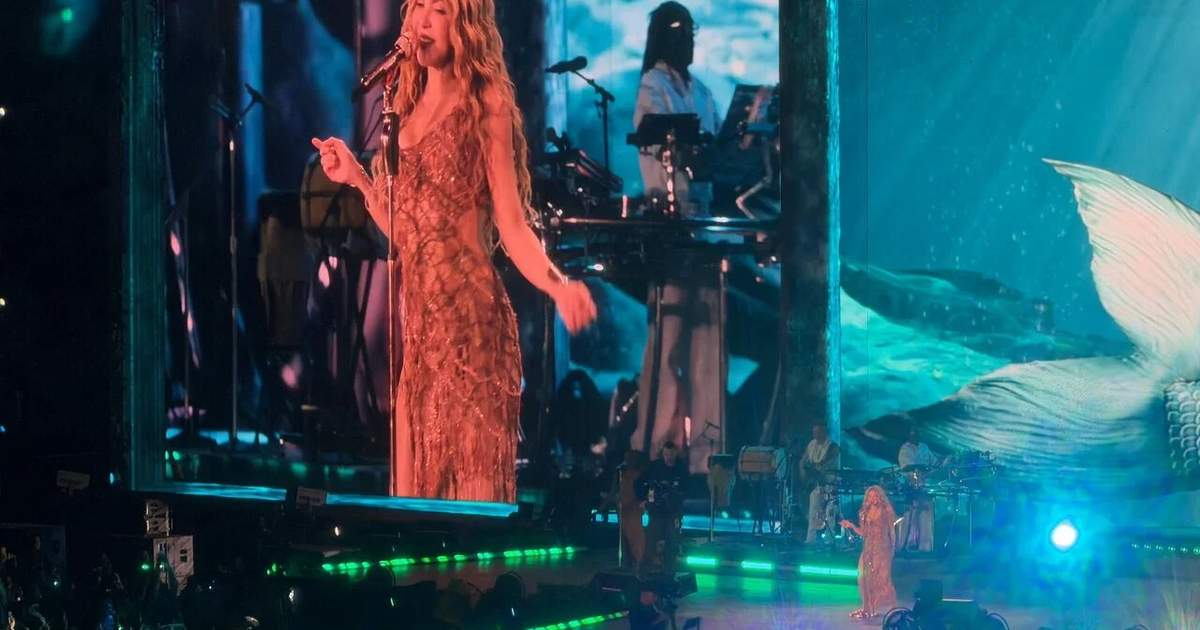谢谢比什凯克!外国游客点赞夏奇拉演唱会组织工作