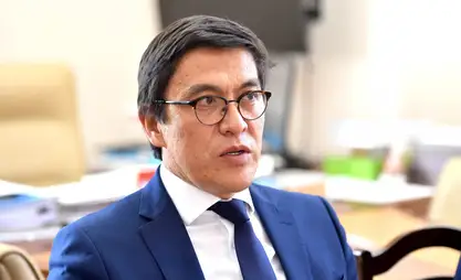 拜萨洛夫接受《自由》杂志专访：吉尔吉斯斯坦建设民主是为人民 而非精英