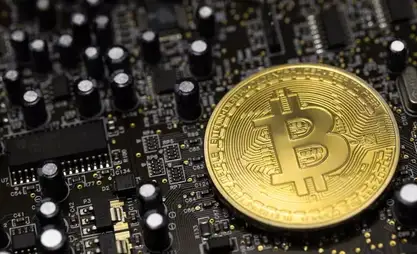 比特币价格突破9.5万美元