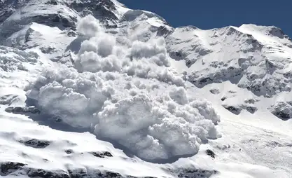 预警！吉山区公路可能发生雪崩