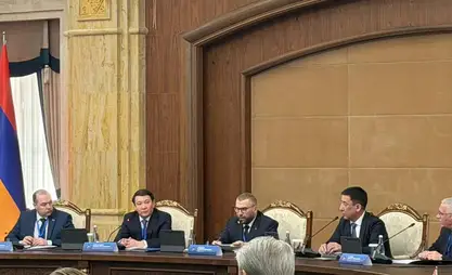 哈萨克斯坦提议加强过境监管并为守法企业简化条件