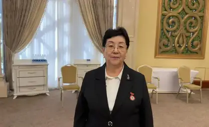 纳扎尔库洛娃：医生工资提高 工作条件得到改善