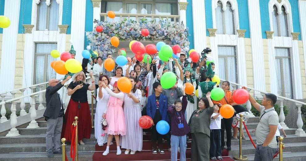 “敞开心扉”基金成立五周年,持续支持特殊儿童家庭