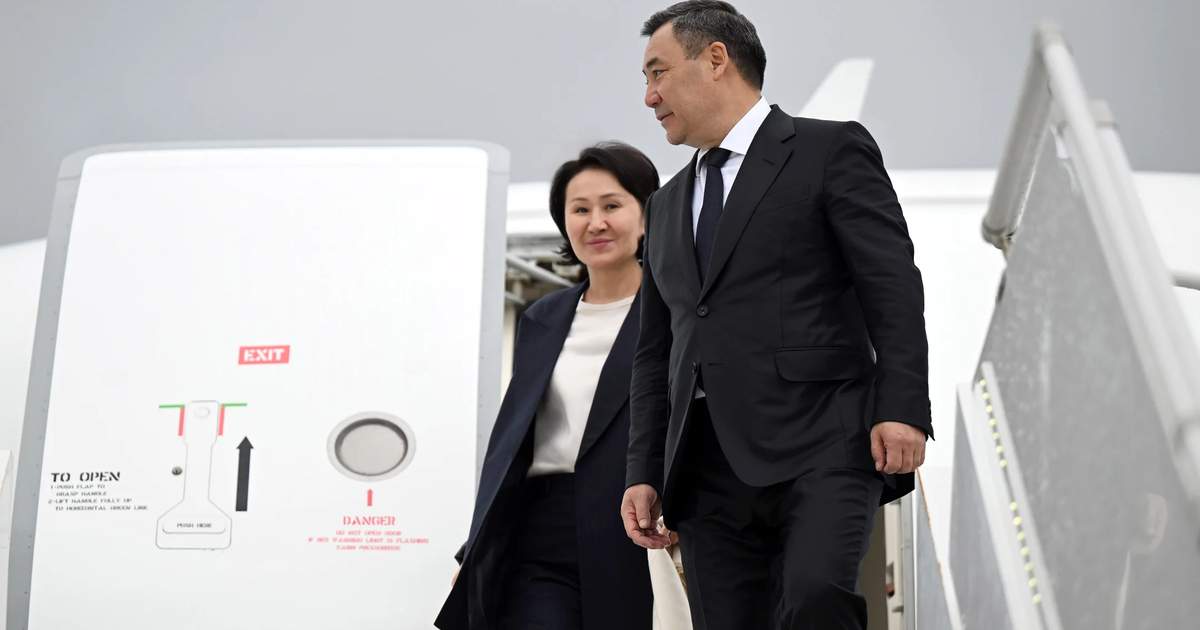 萨德尔·扎帕罗夫抵达美国进行工作访问