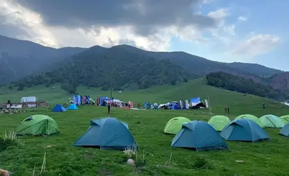 吉尔吉斯斯坦传统五月登山活动拉开帷幕