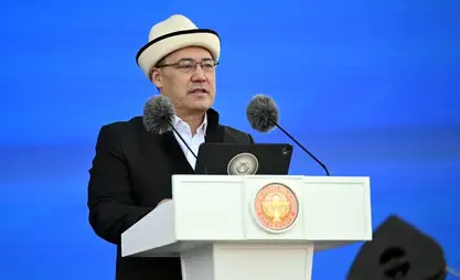 扎帕罗夫总统：奥什市10所学校奠基是全国性重大事件