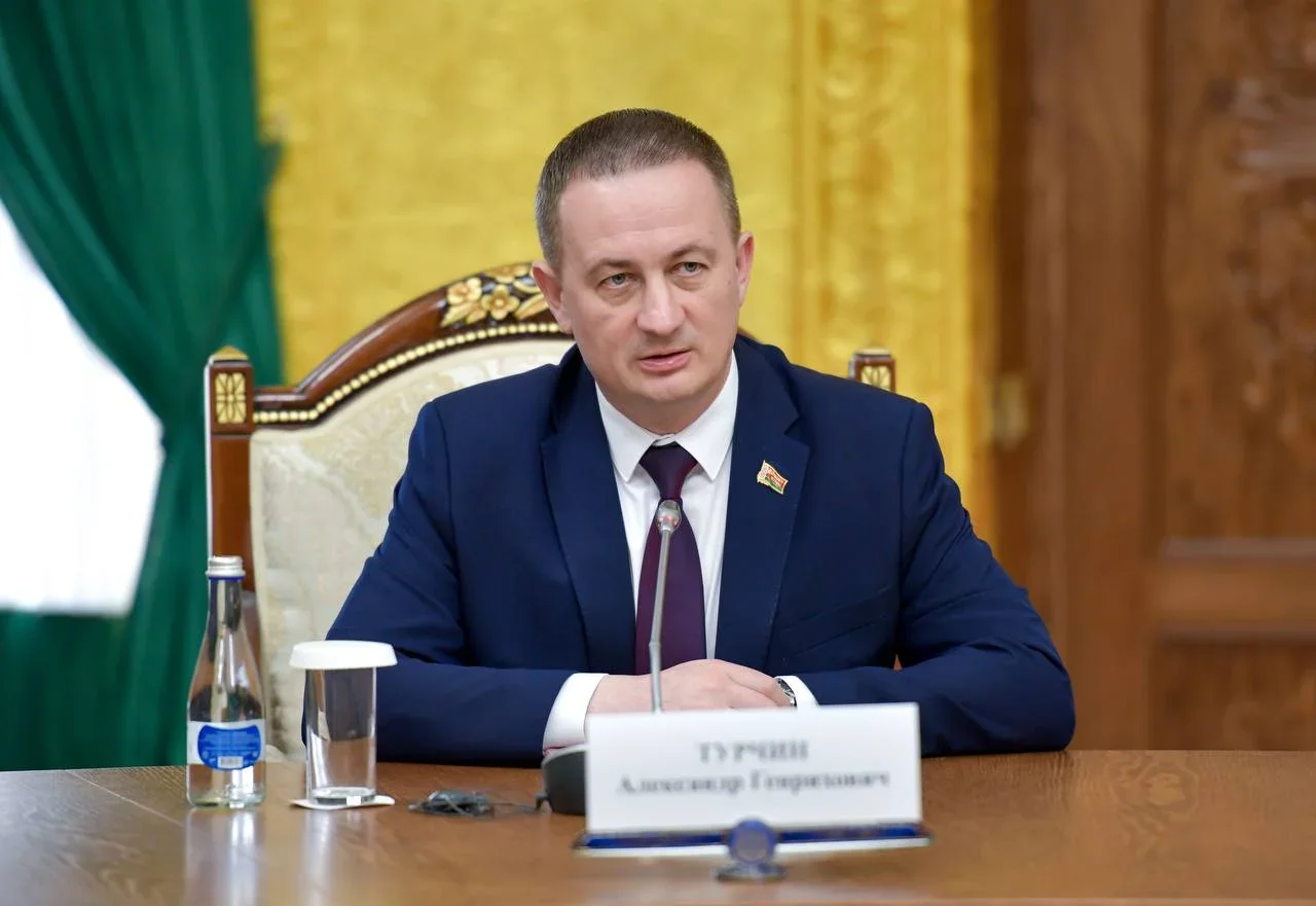 {{ item.title }}