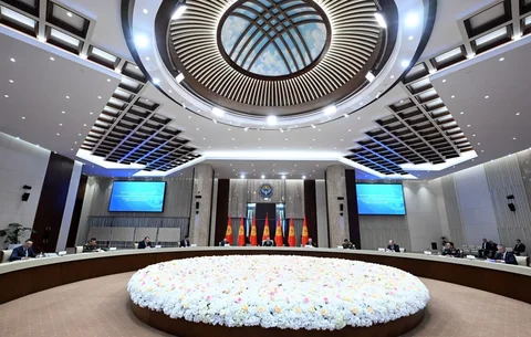 photo_5460668686705752798_y.max-1920x1080.format-webp