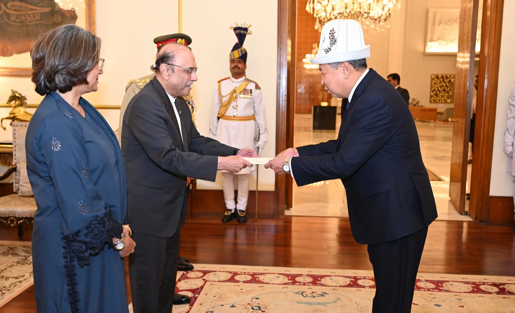 whatsapp_image_2024-10-29_at_11_01_27